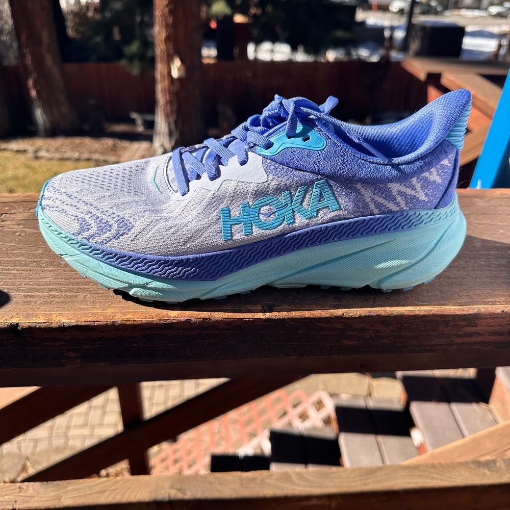 HOKA Challenger